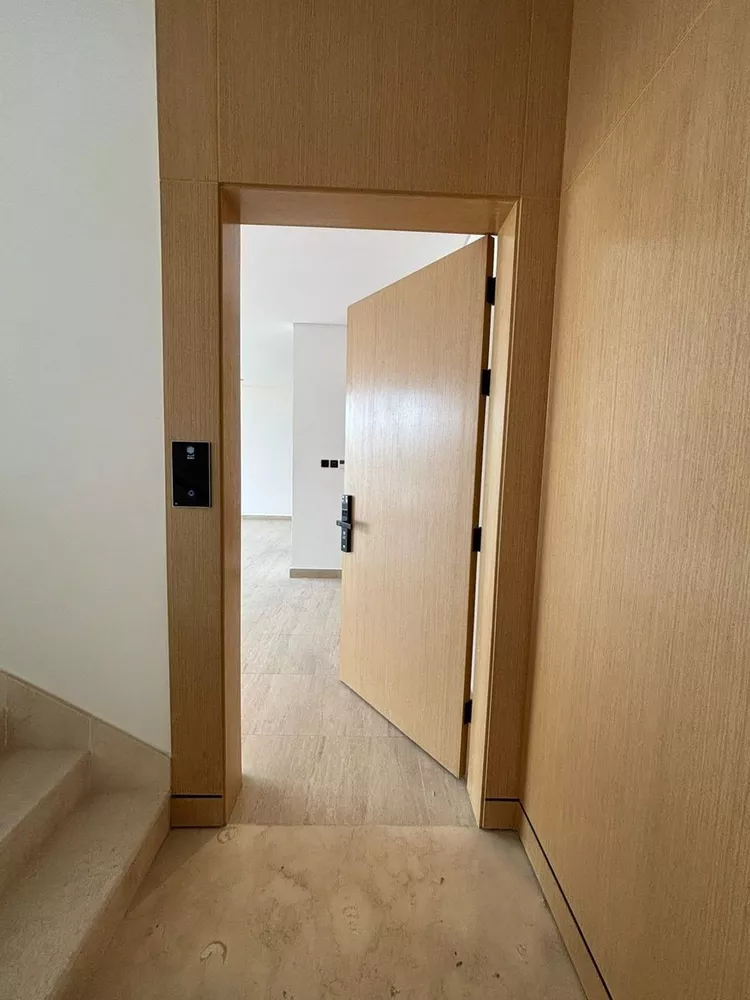 Floor for Rent in Riyadh Al Malaz صورة 2
