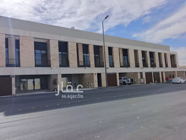 دور للبيع في شارع الناصرة, حي المحمدية, مدينة الرياض, منطقة الرياض صورة 2