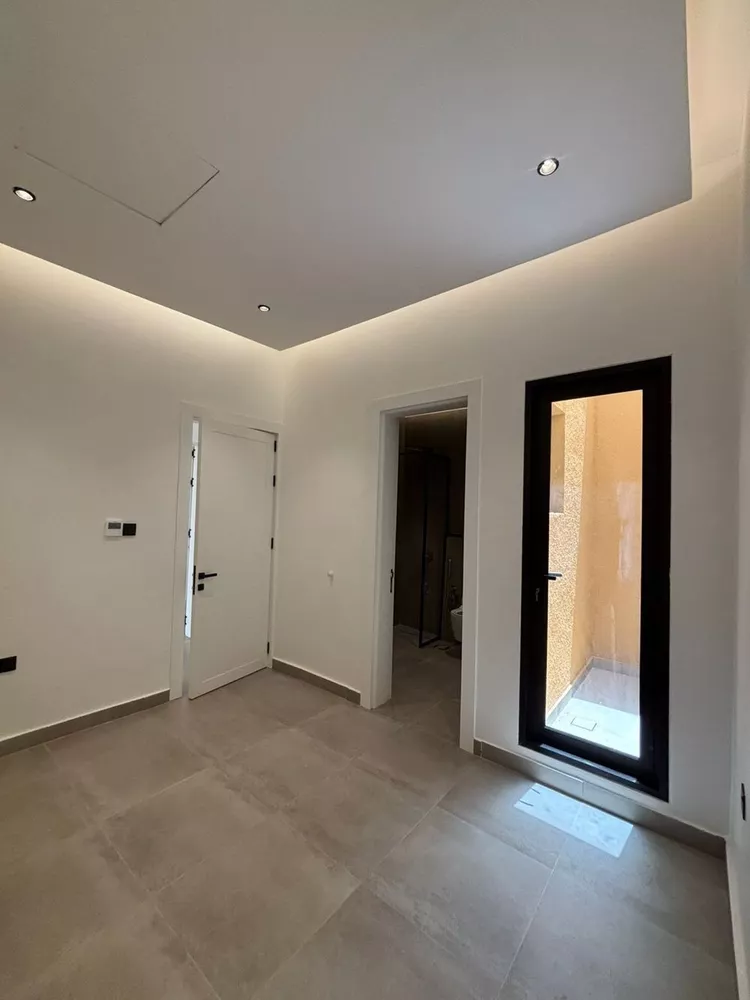 دور للإيجار في شارع سويد بن الحارث, حي الورود, مدينة الرياض, منطقة الرياض 14