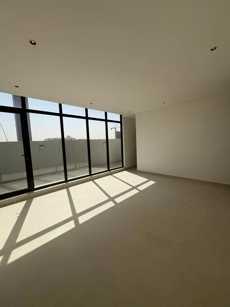 Floor for Rent in Riyadh Al Mohammadiyah صورة 3