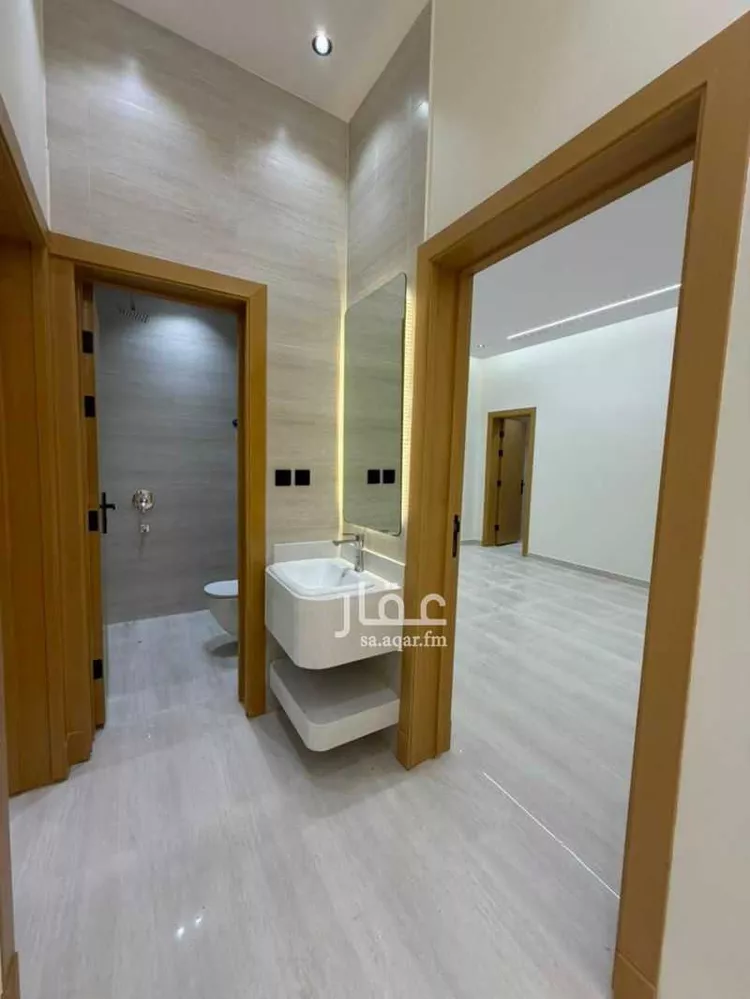 دور للبيع في شارع الحسين الربعي, حي الحزم, مدينة الرياض, منطقة الرياض 19