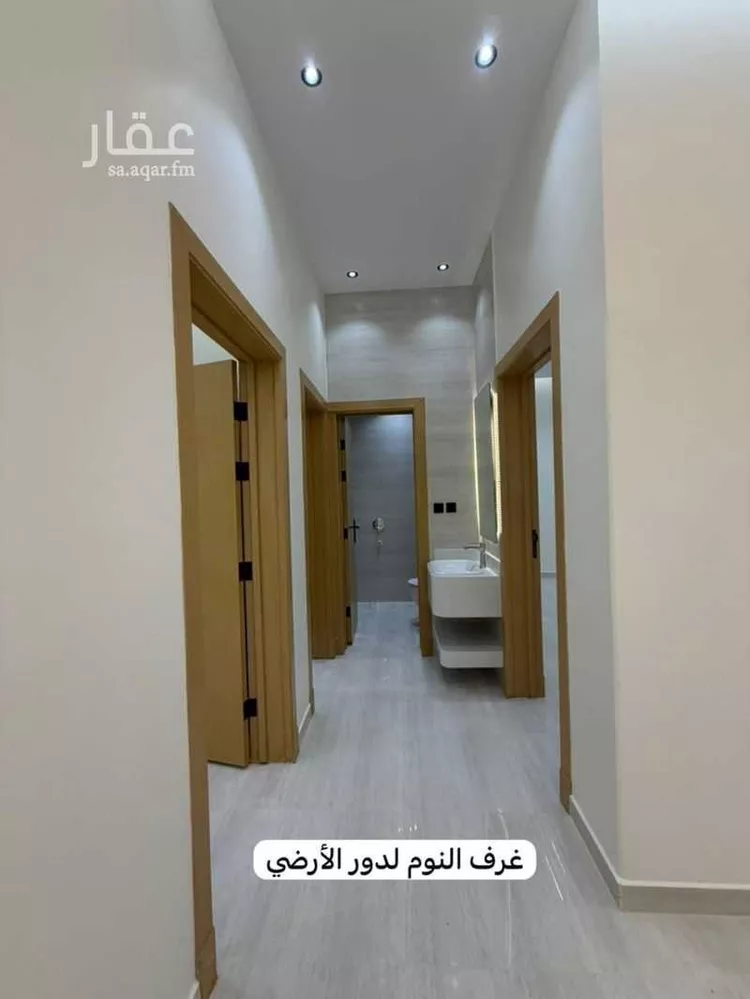 دور للبيع في شارع الحسين الربعي, حي الحزم, مدينة الرياض, منطقة الرياض 14