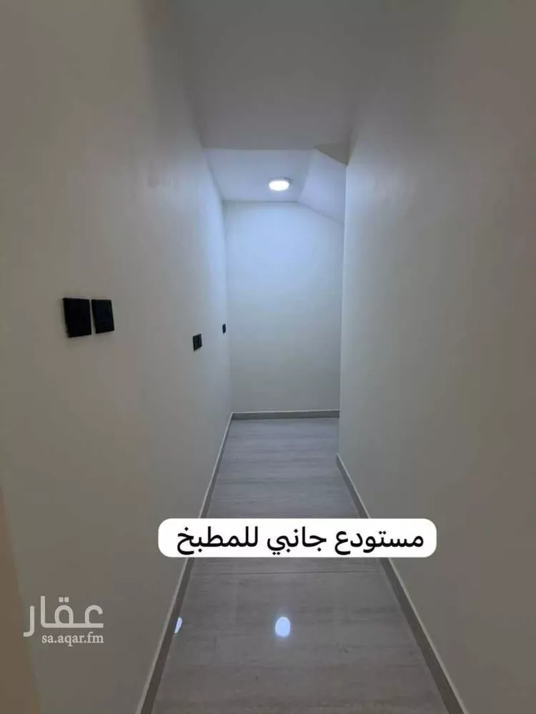فيلا للبيع في شارع شعبة العنبري, حي العريجاء الغربي, مدينة الرياض, منطقة الرياض 26