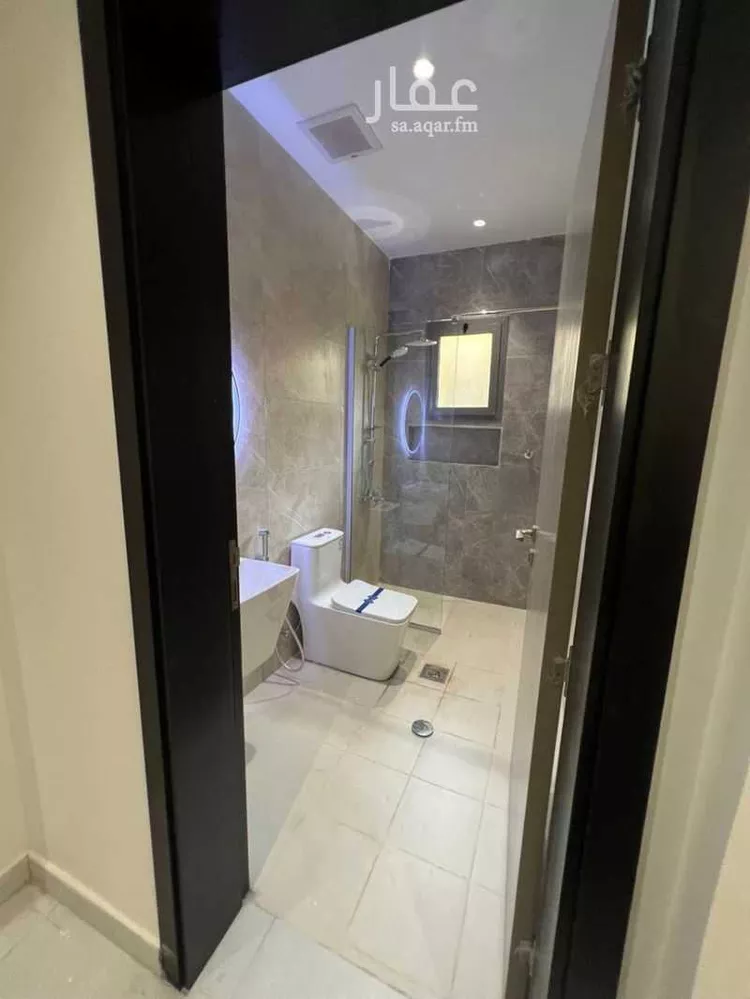 شقة للبيع في شارع النسابوري, حي العزيزية, مدينة جدة, منطقة مكة المكرمة