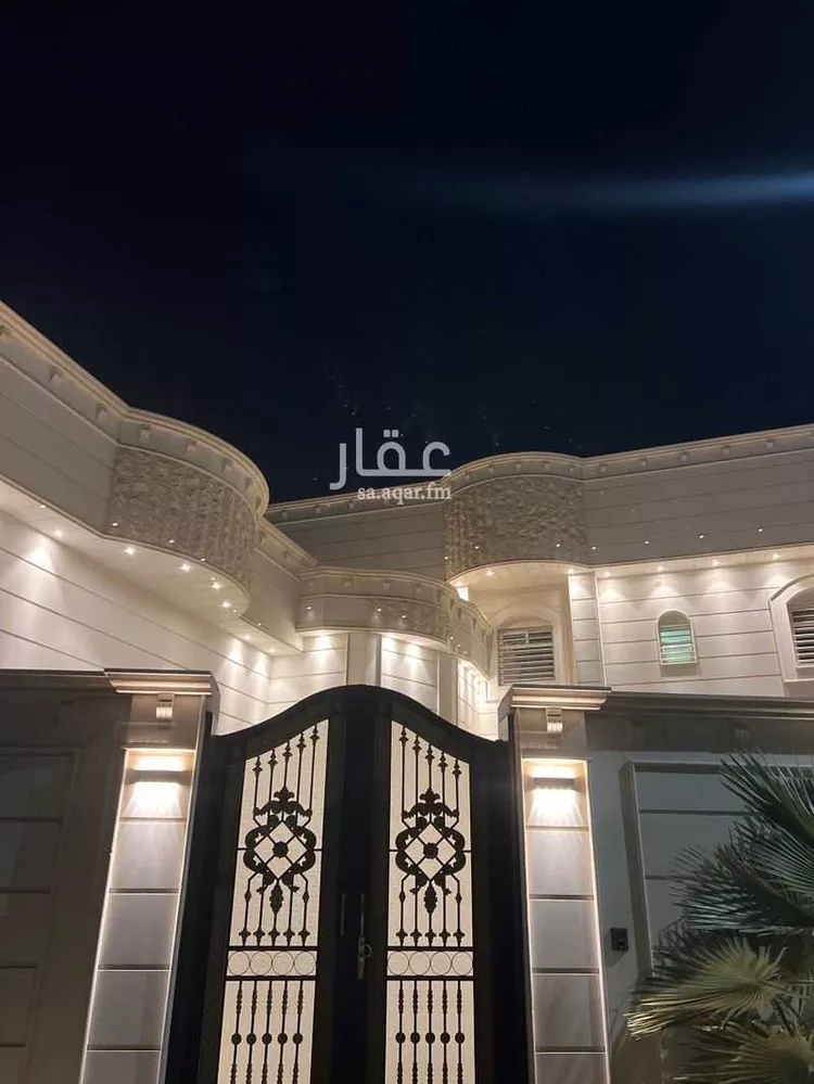 فيلا للبيع في شارع ليلى السدوسية ، حي السليمانية ، عنيزة ، عنيزة