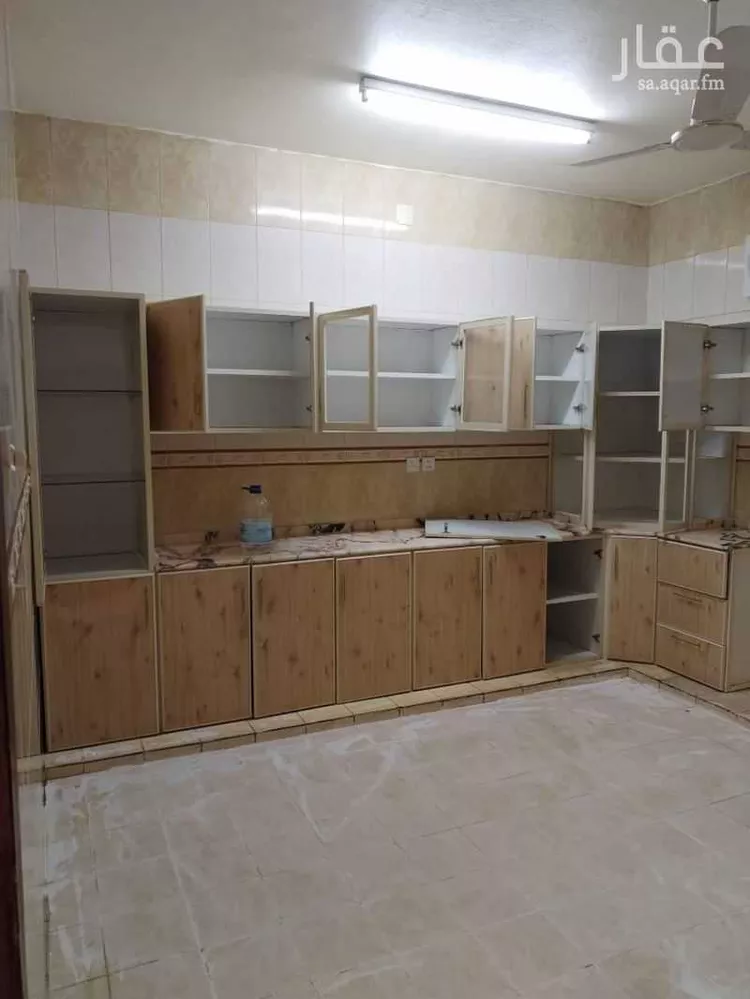 شقة للإيجار في شارع ابن الحوراني, حي شعب ذهبان, مدينة خميس مشيط, منطقة عسير صورة 2