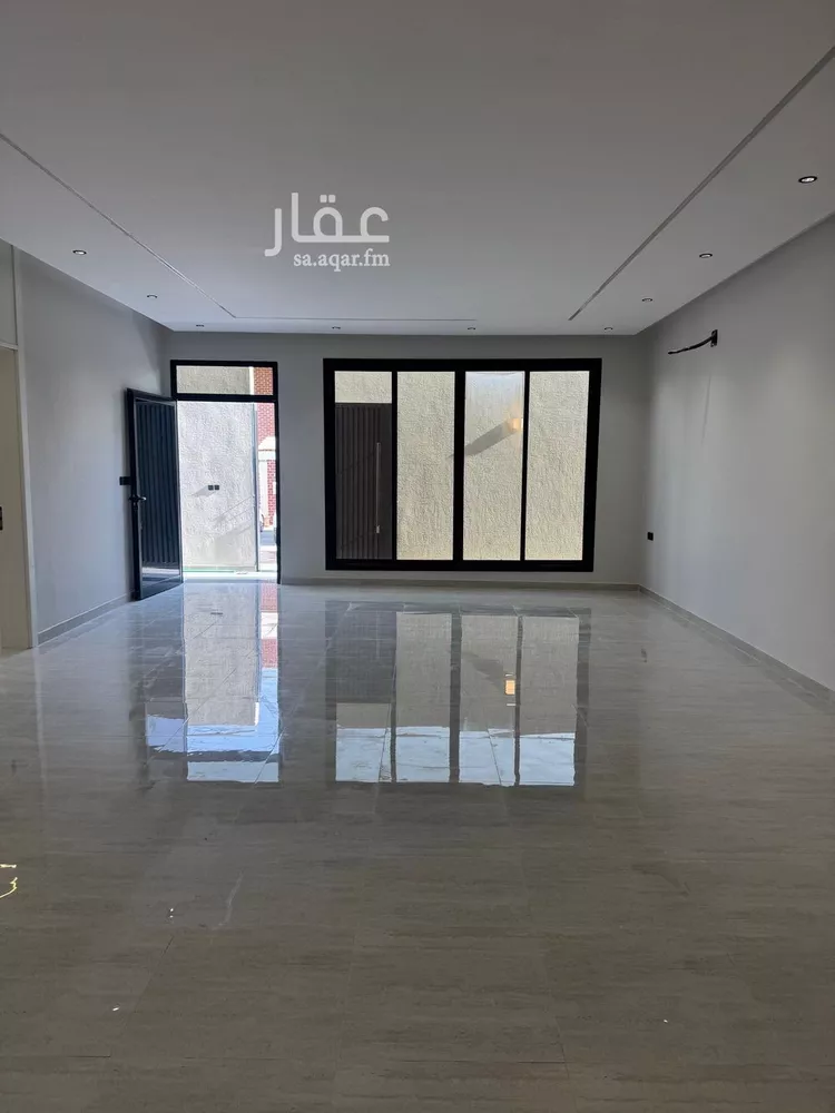 فيلا للبيع في شارع أبي الفتوح الحصري, حي الملك فيصل, مدينة الرياض, منطقة الرياض