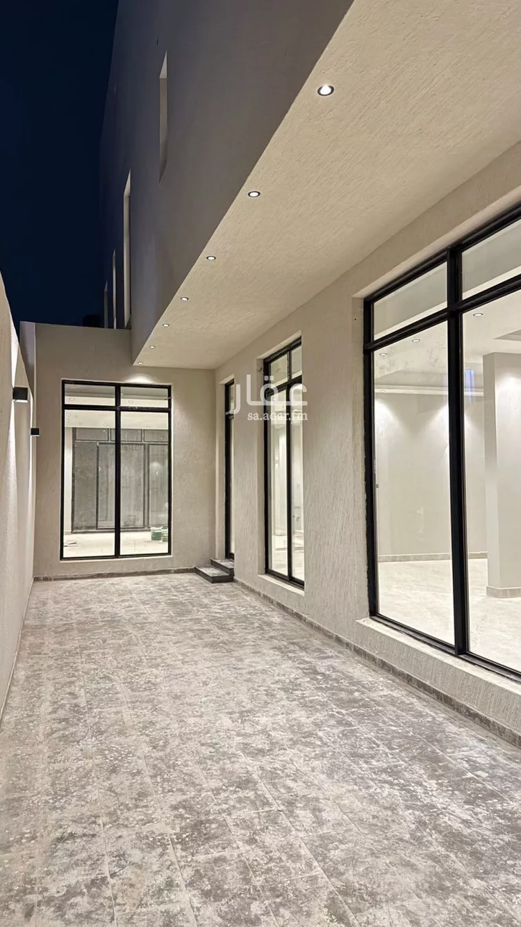 فيلا للبيع في شارع ابن كحيل, حي الملك فيصل, مدينة الرياض, منطقة الرياض صورة 2