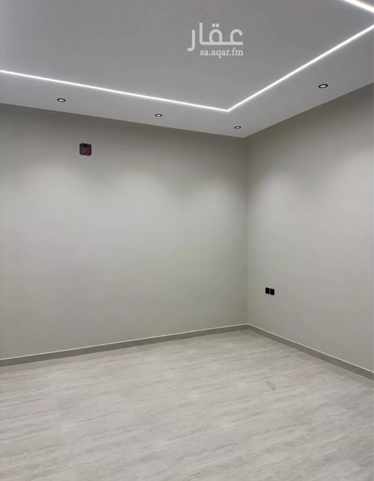 دور للبيع في شارع الشويطر, حي الخليج, مدينة الرياض, منطقة الرياض صورة 2