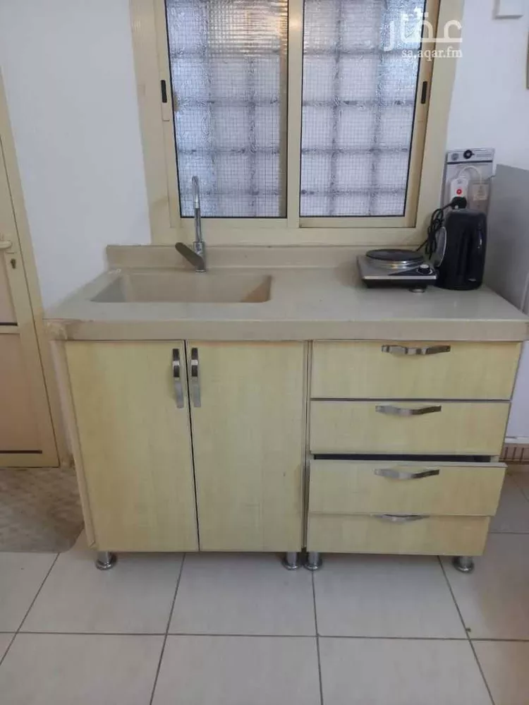 غرفة للإيجار في شارع عبدالرحمن ابن عامر ، حي الجال ، الطائف ، الطائف صورة 2