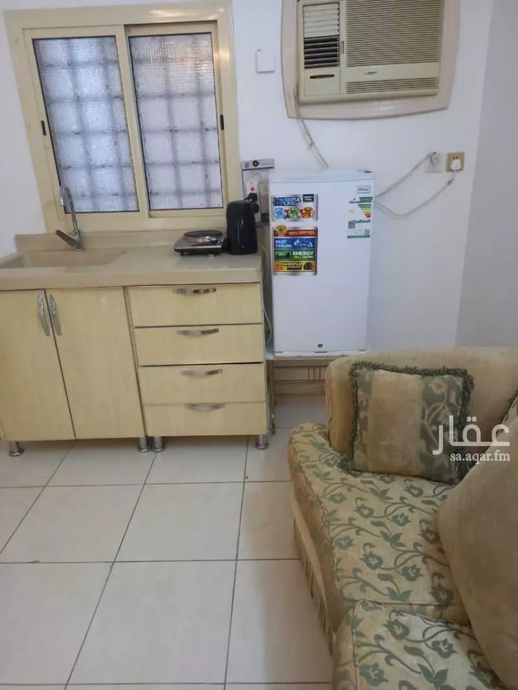 غرفة للإيجار في شارع عبدالرحمن ابن عامر ، حي الجال ، الطائف ، الطائف صورة 3