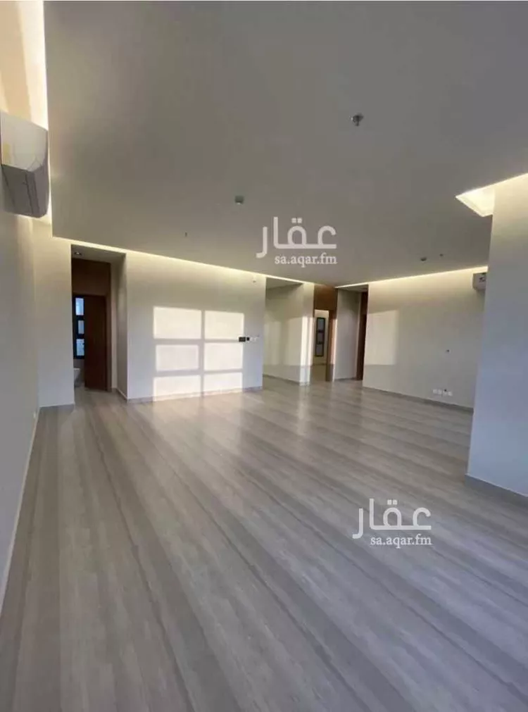 شقة للبيع في شارع المغيره ابن شعبه الثقفي, حي الملك فهد, مدينة الرياض, منطقة الرياض 8