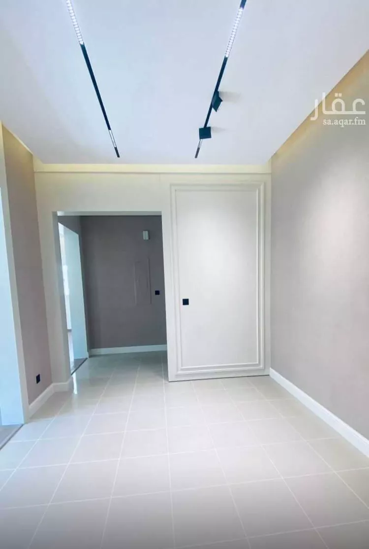 شقة للبيع في شارع الفجر, حي الياسمين, مدينة الرياض, منطقة الرياض صورة 3