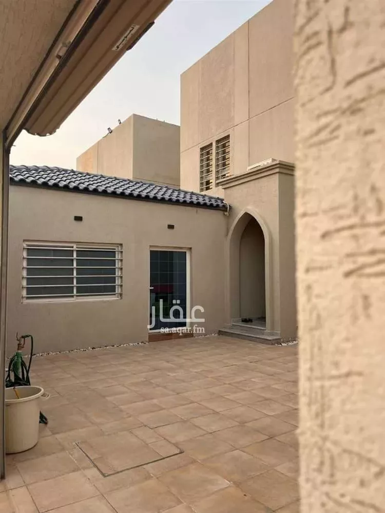 Villa for Sale in Riyadh Al Janadriyah