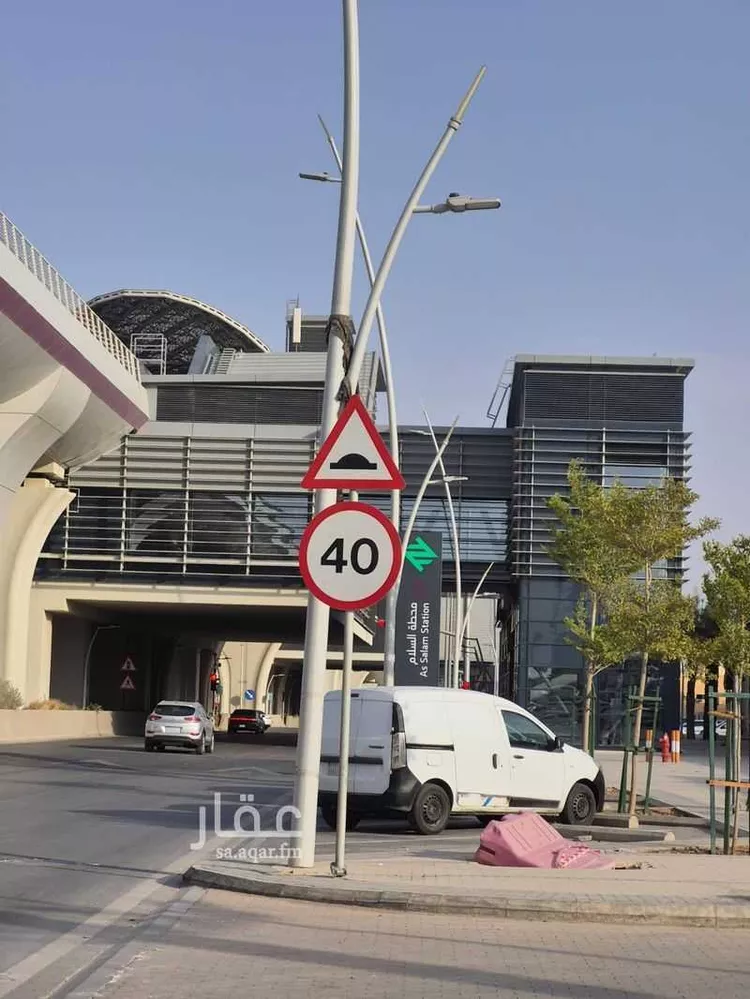 فيلا للبيع في شارع ابن نجيم, حي المنار, مدينة الرياض, منطقة الرياض صورة 5