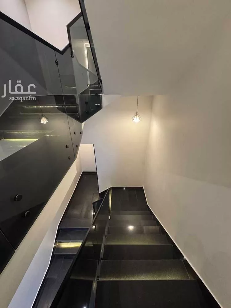Floor for Sale in Riyadh Okaz صورة 3