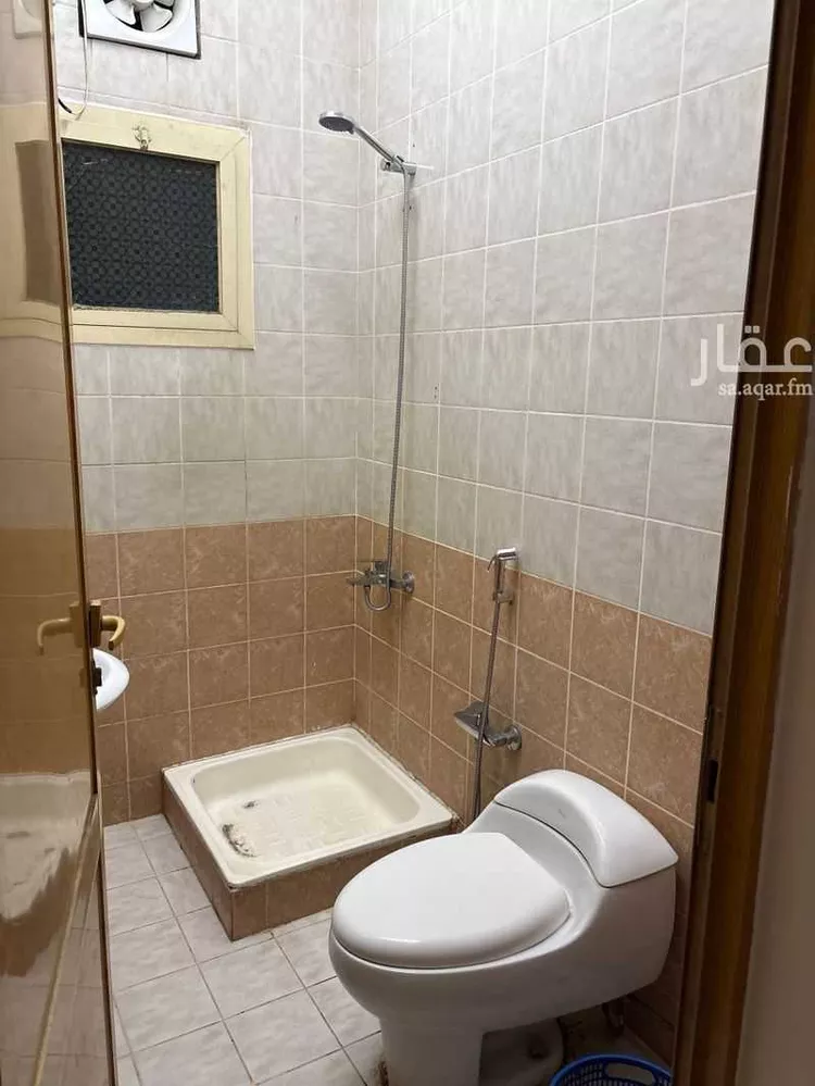 استوديو للإيجار في شارع الخليج العربى, حي المثلث, مدينة الاحساء, المنطقة الشرقية صورة 5