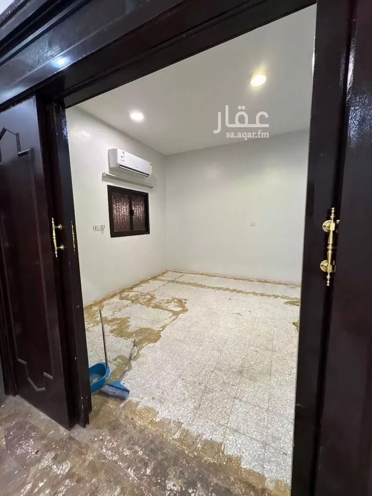 Floor for Rent in Al Hofuf Al Khalidiyah 7