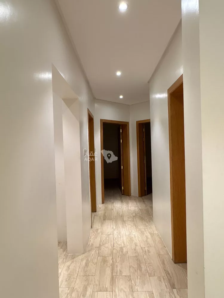 شقة للإيجار في شارع اروى بنت ربيعه الهاشمي, حي العزيزية الثاني, مدينة الاحساء, المنطقة الشرقية 9