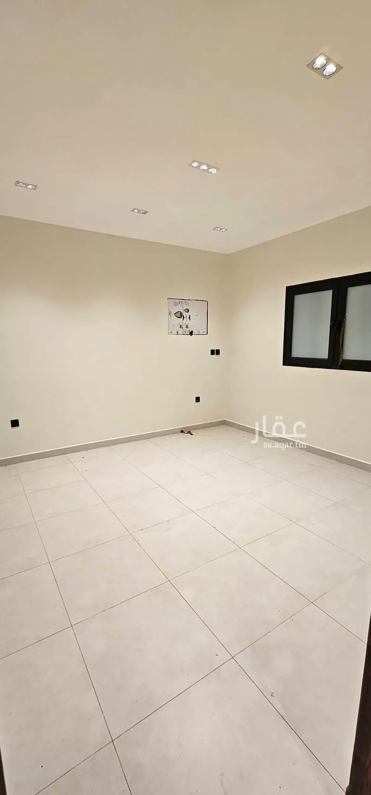 شقة للإيجار في شارع زيد بن جبير الجهني, حي العزيزية الأول, مدينة الاحساء, المنطقة الشرقية صورة 2