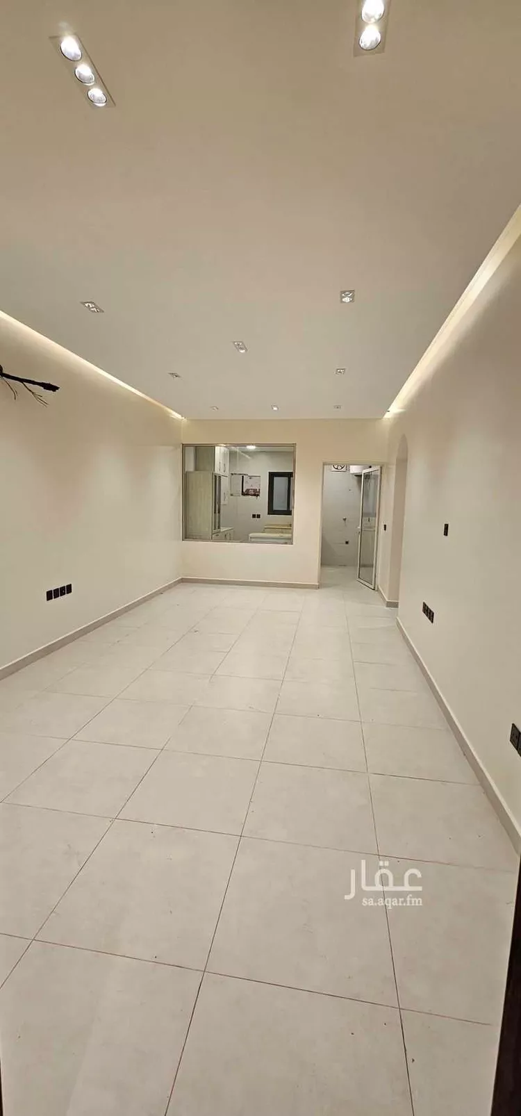 شقة للإيجار في شارع زيد بن جبير الجهني, حي العزيزية الأول, مدينة الاحساء, المنطقة الشرقية صورة 3