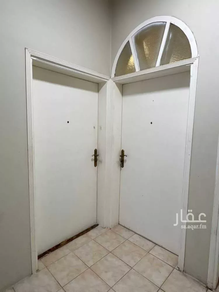 شقة للإيجار في شارع ابن الأزهر, حي المثلث, مدينة الاحساء, المنطقة الشرقية