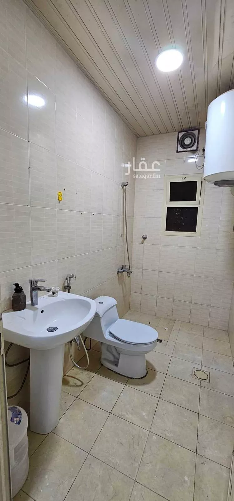 شقة للإيجار في شارع احمد بن مردويه, حي العويمرية, مدينة الاحساء, المنطقة الشرقية صورة 2