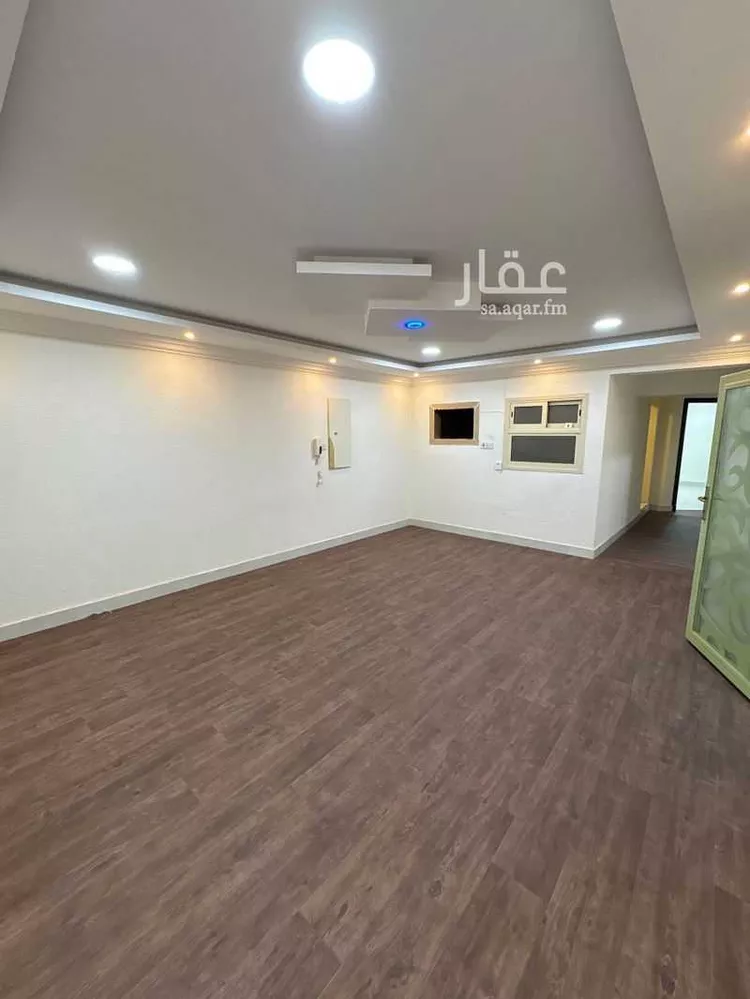 شقة للإيجار في شارع عثمان بن عفان, حي الخالدية, مدينة الاحساء, المنطقة الشرقية صورة 3
