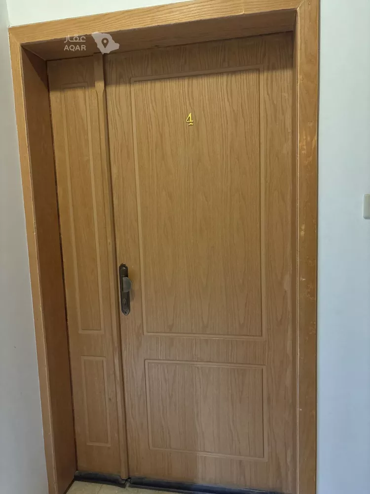 شقة للإيجار في شارع اروى بنت ربيعه الهاشمي, حي العزيزية الثاني, مدينة الاحساء, المنطقة الشرقية صورة 4