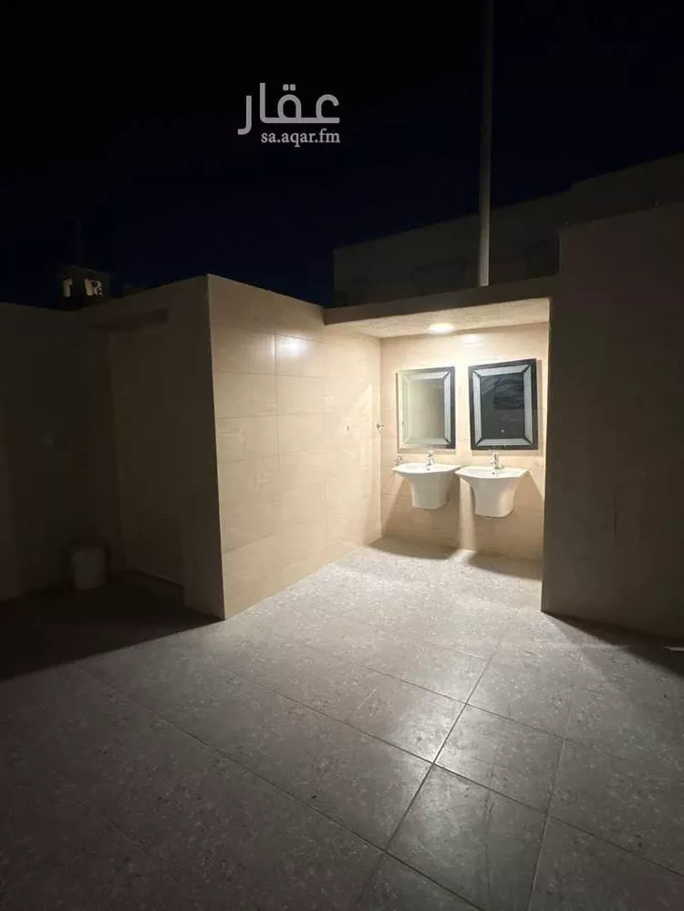 دور للإيجار في شارع نافع بن جبير, حي الخالدية, مدينة الاحساء, المنطقة الشرقية صورة 4