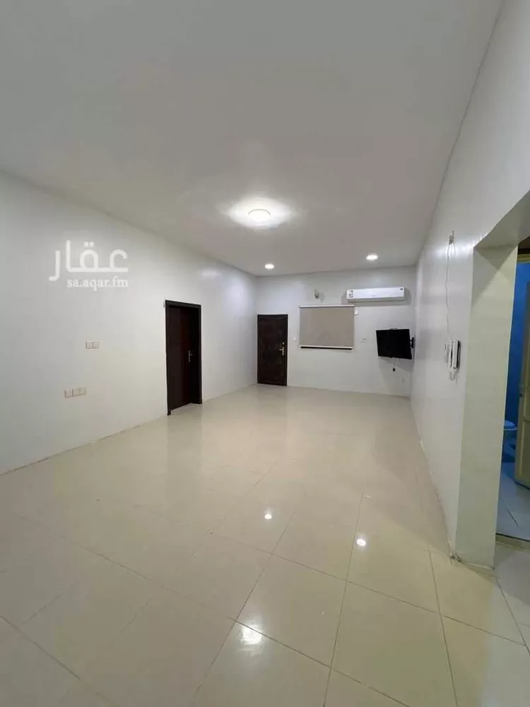 Floor for Rent in Al Hofuf Al Khalidiyah 11