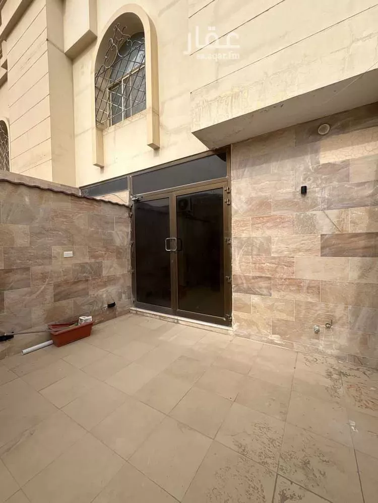 فيلا للإيجار في شارع الترمذي, حي المزروع الاول, مدينة الاحساء, المنطقة الشرقية صورة 3