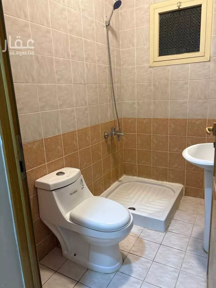 شقة للإيجار في شارع الخليج العربى, حي المثلث, مدينة الاحساء, المنطقة الشرقية صورة 5
