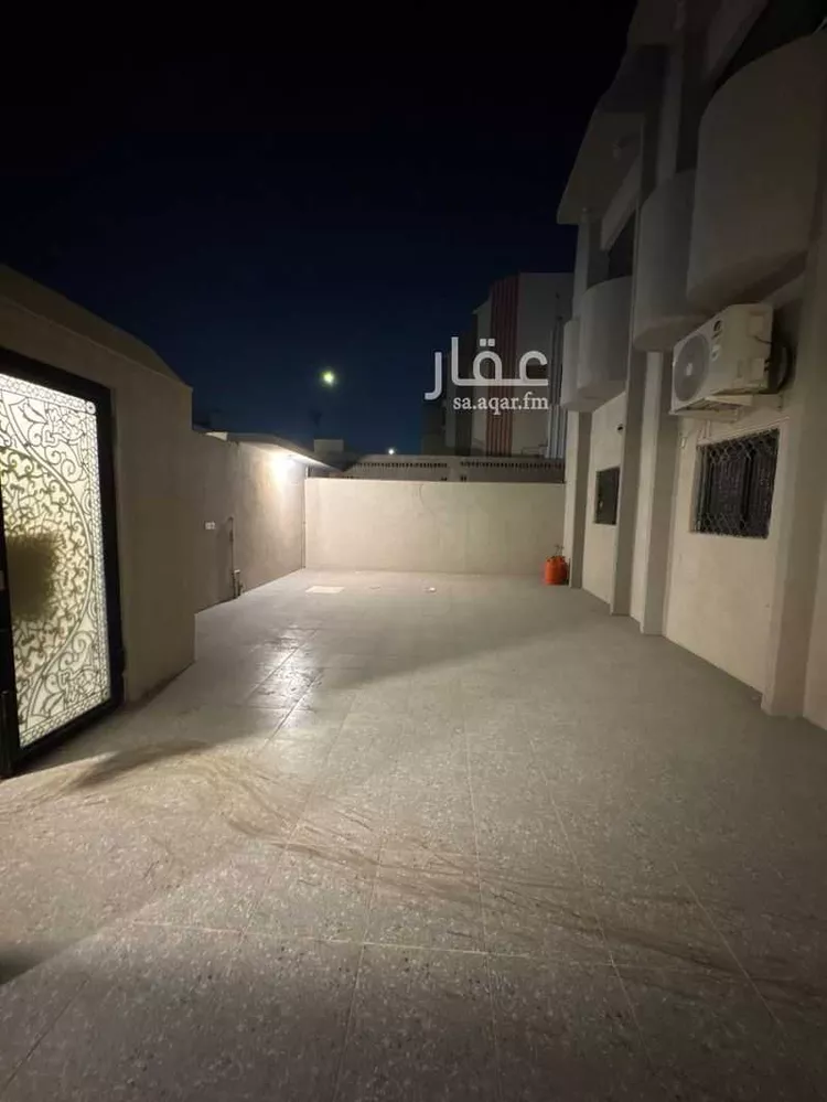 دور للإيجار في شارع نافع بن جبير, حي الخالدية, مدينة الاحساء, المنطقة الشرقية صورة 3