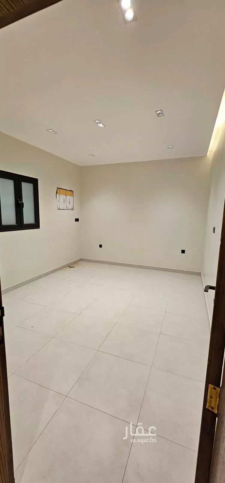 شقة للإيجار في شارع زيد بن جبير الجهني, حي العزيزية الأول, مدينة الاحساء, المنطقة الشرقية صورة 4