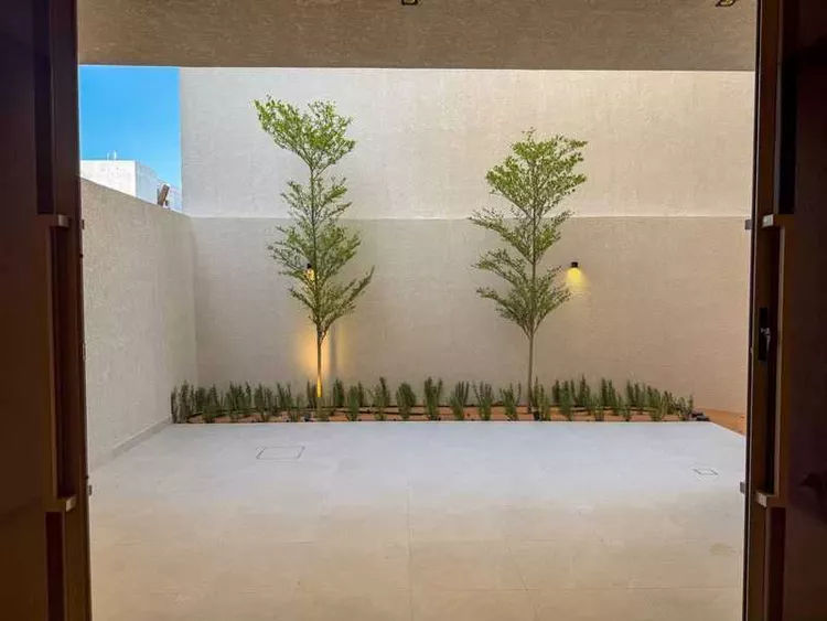 Villa for Sale in Dammam Ash Shulah صورة 3