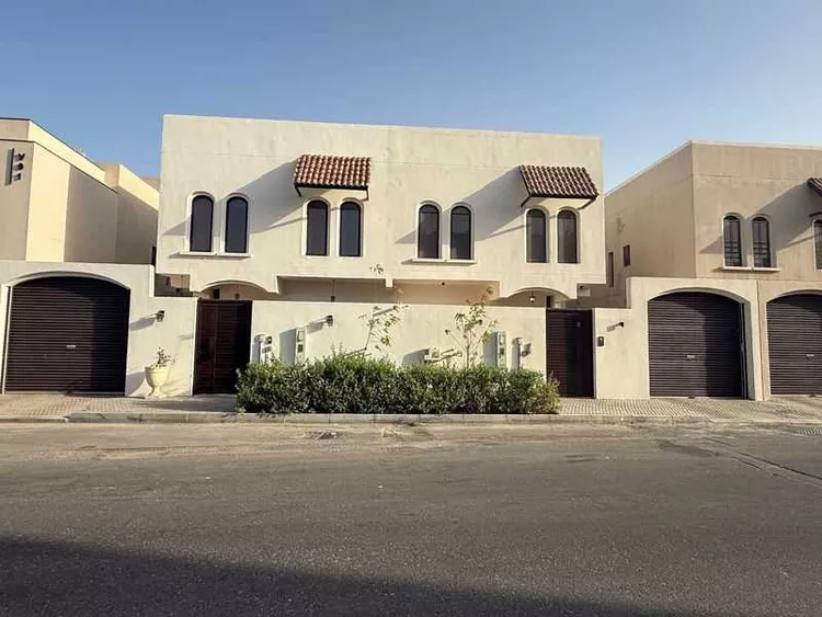 Villa for Rent in Al Khobar At Tahliyah صورة 2