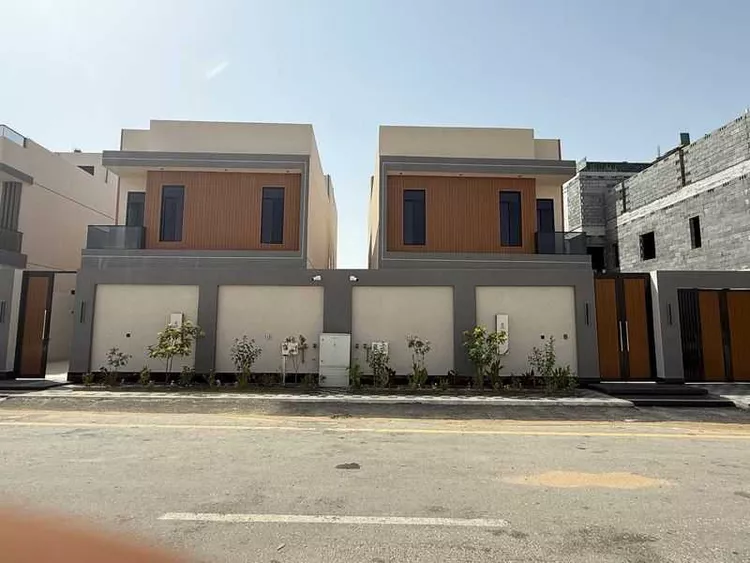 فيلا للبيع في شارع المعارف, حي الشعلة, مدينة الدمام, المنطقة الشرقية