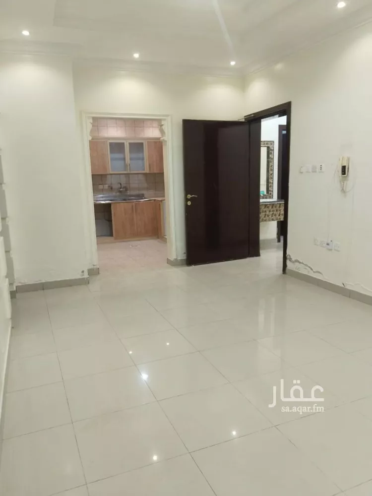 عمارة للإيجار في شارع المخزومي, حي العقيق, مدينة الرياض, منطقة الرياض صورة 4