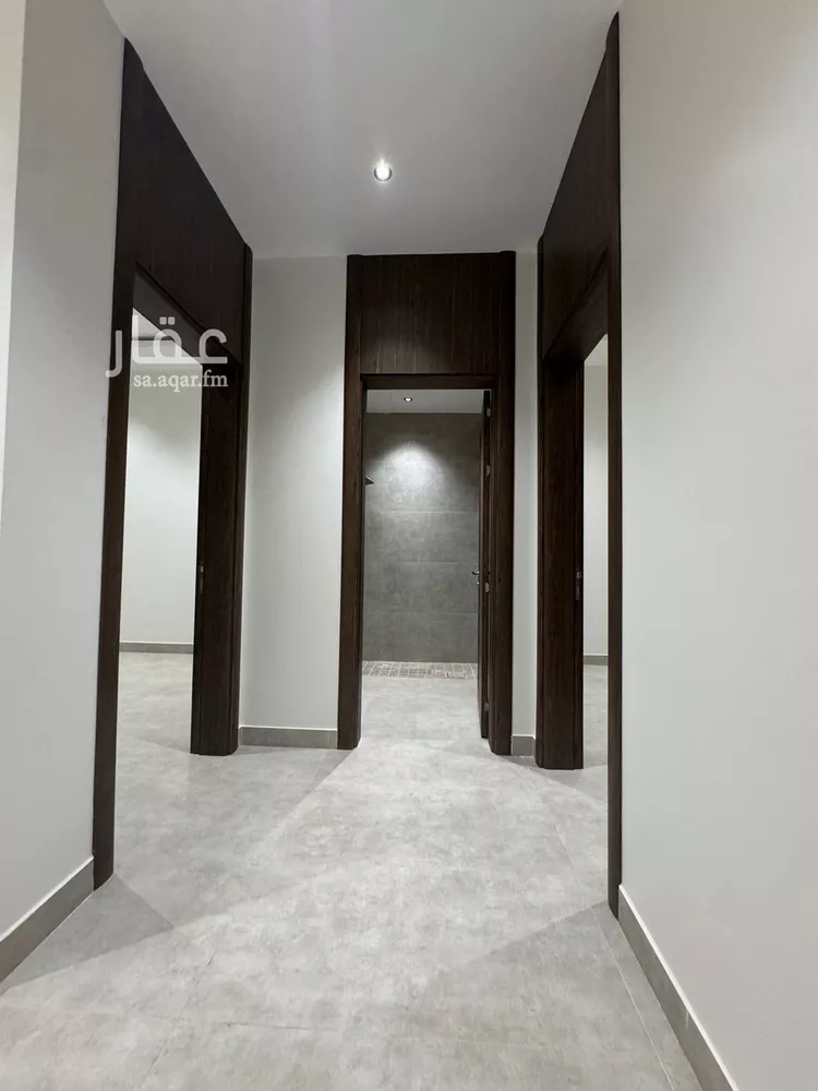 Floor for Rent in Riyadh Al Yarmouk 9