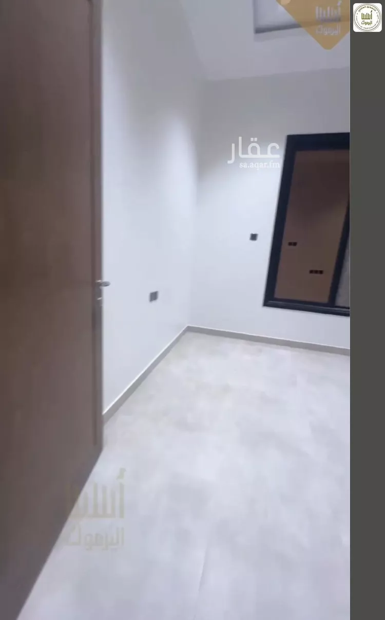 دور للبيع في شارع نويعمه, حي اليرموك, مدينة الرياض, منطقة الرياض صورة 5