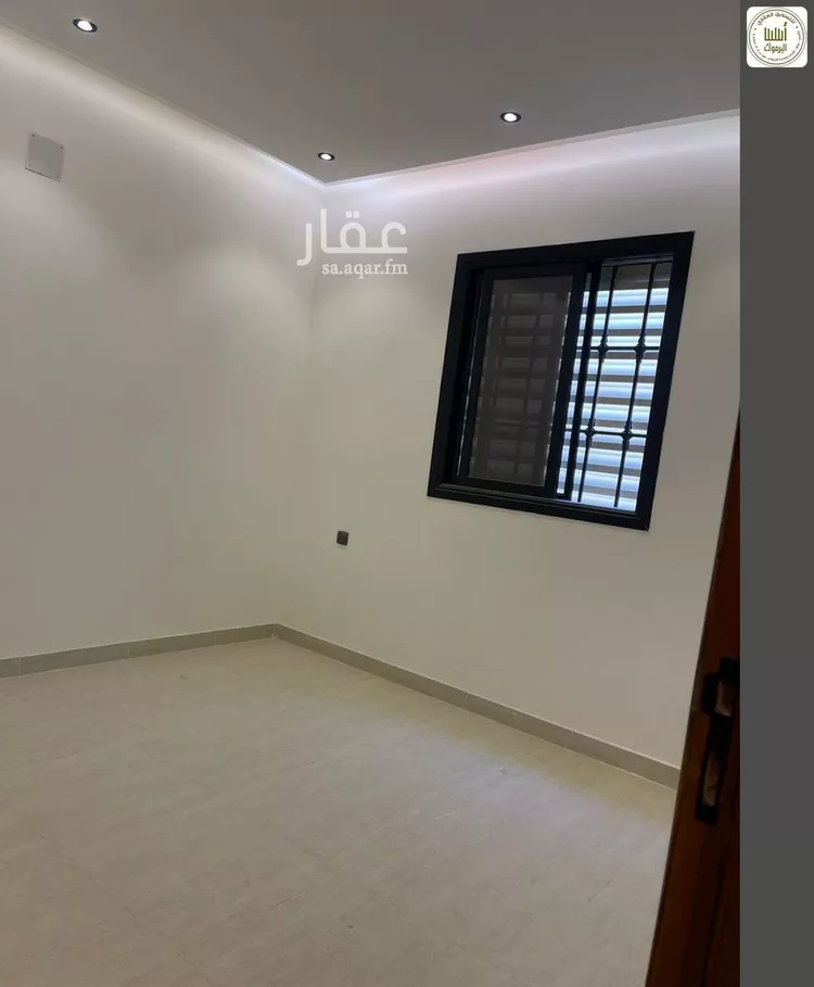 فيلا للإيجار في شارع إبراهيم بن حسين, حي الرمال, مدينة الرياض, منطقة الرياض صورة 4