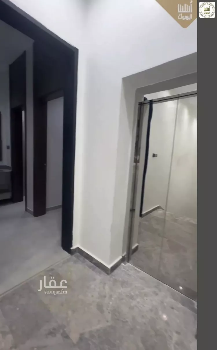 دور للبيع في شارع نويعمه, حي اليرموك, مدينة الرياض, منطقة الرياض صورة 3