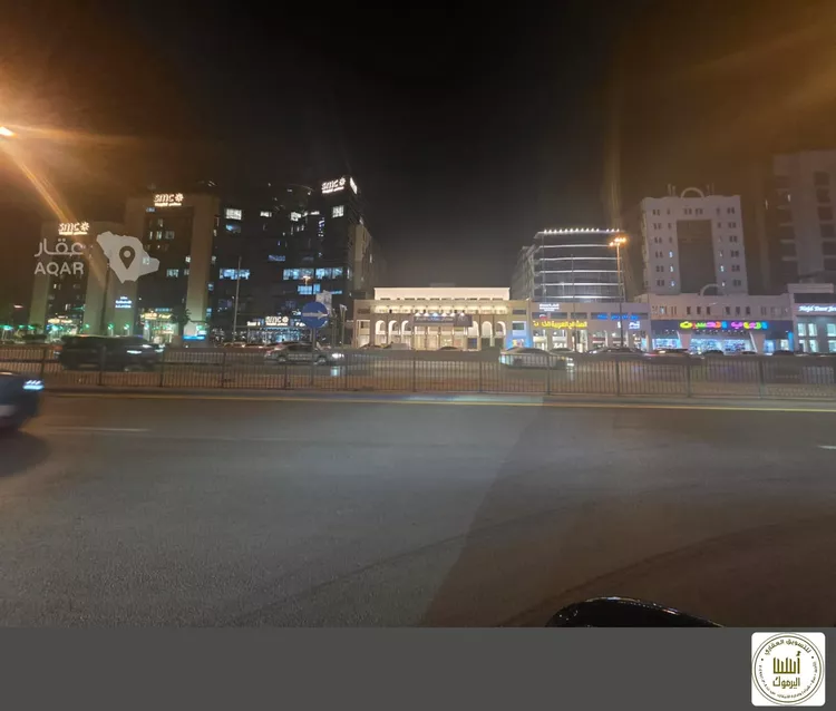 مكتب تجاري للإيجار في شارع الملك فهد الفرعي, حي العليا, مدينة الرياض, منطقة الرياض صورة 2