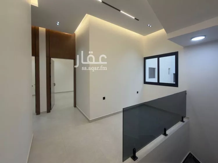 فيلا للبيع في شارع يوسف السيرافي, حي الرمال, مدينة الرياض, منطقة الرياض صورة 3