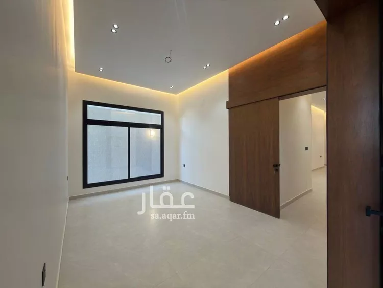 فيلا للبيع في شارع يوسف السيرافي, حي الرمال, مدينة الرياض, منطقة الرياض 8