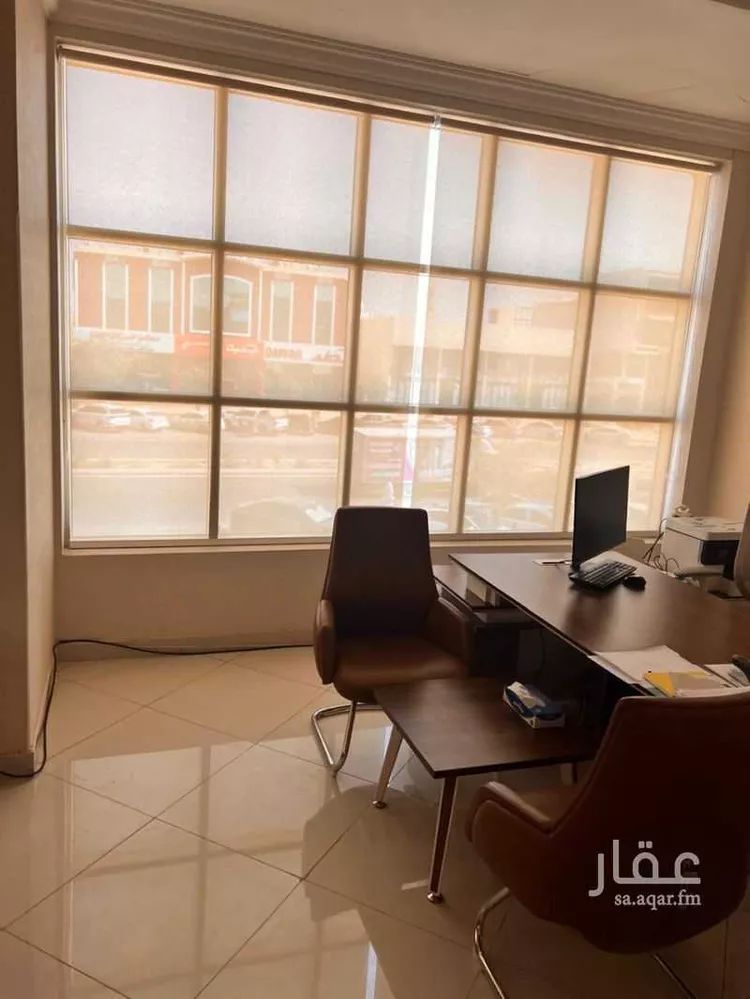 مكتب تجاري للإيجار في شارع طريق الامير محمد بن سعد بن عبد العزيز, حي الملقا, مدينة الرياض, منطقة الرياض صورة 3