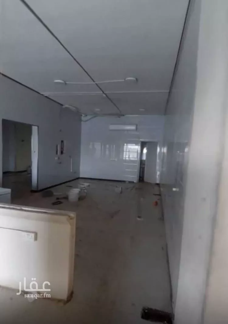 محل للإيجار في شارع الأمير خالد بن بندر بن عبدالعزيز, حي العارض, مدينة الرياض, منطقة الرياض صورة 3