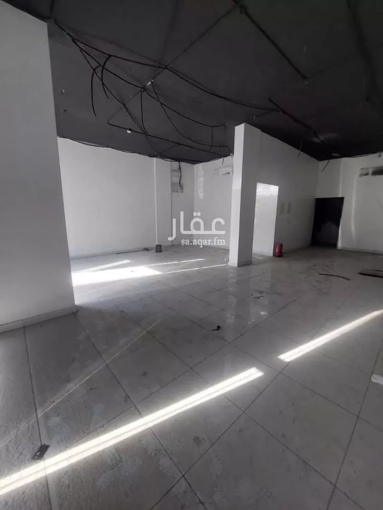 محل للإيجار في شارع عثمان بن عفان الفرعي, حي النرجس, مدينة الرياض, منطقة الرياض