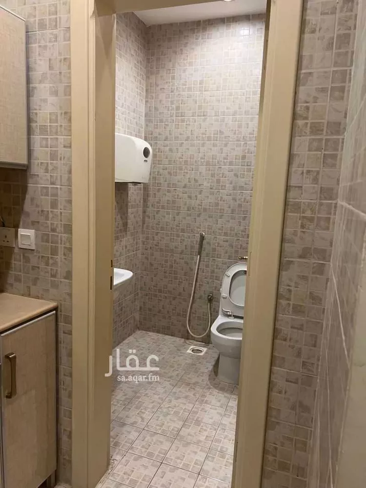 مكتب تجاري للإيجار في شارع 14682412, حي التعاون, مدينة الرياض, منطقة الرياض صورة 2